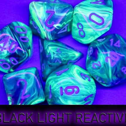 Festive Mega-hedral Waterlily/white 7-Die set