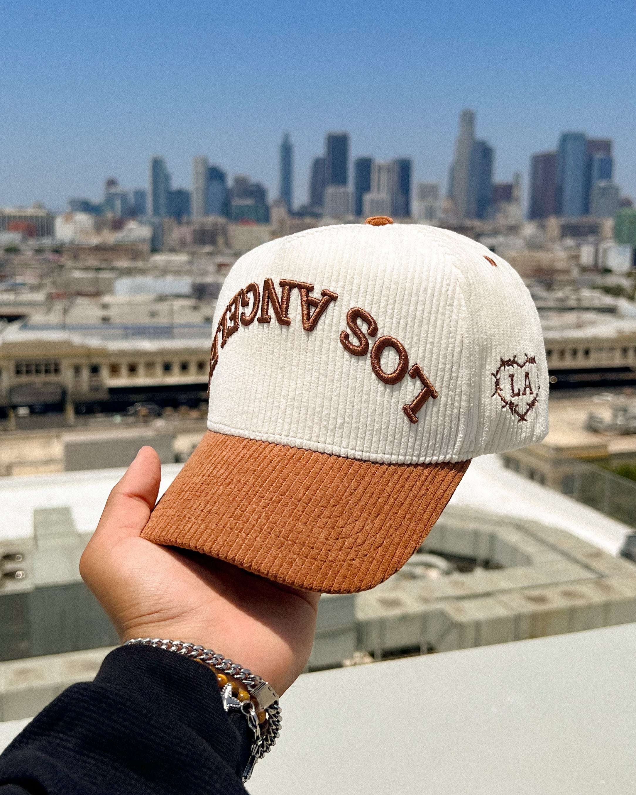 Cream Corduroy Snackback - Los Angeles