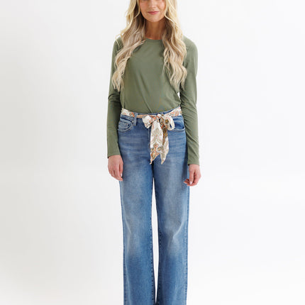 Essential Long Sleeve Tee