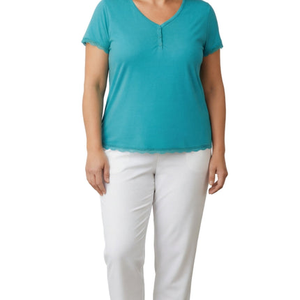 Women's V-neck Short Sleeve Tshirt with A Three Button Placket