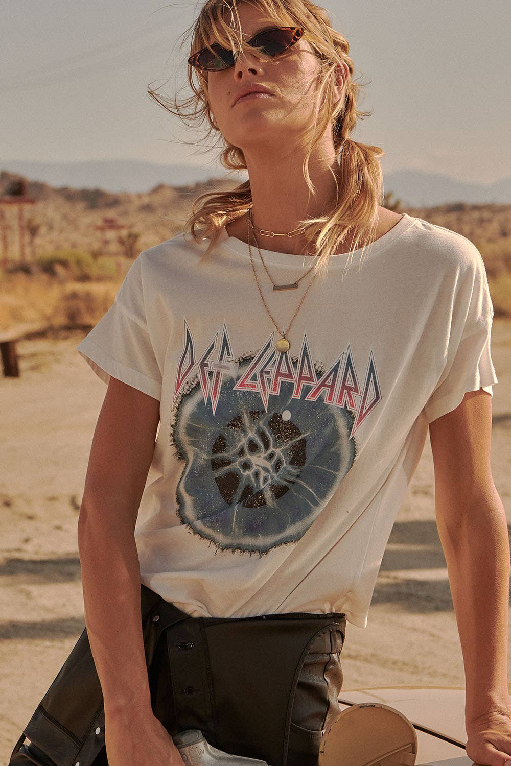 Promesa Exclusive Def Leppard Adrenalize Vintage-Print Graphic Tee
