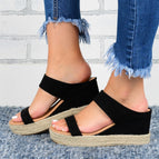 Black / 35