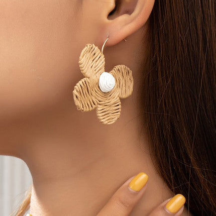 Raffia straw flower earrings