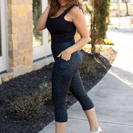 Black Leopard CAPRI with POCKETS