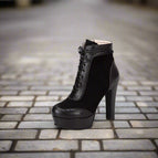 Black / 35