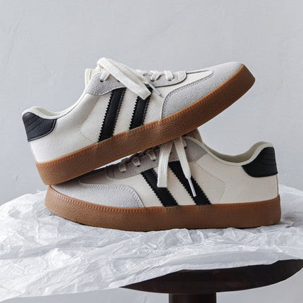Striped Lace-up Flat Sneakers