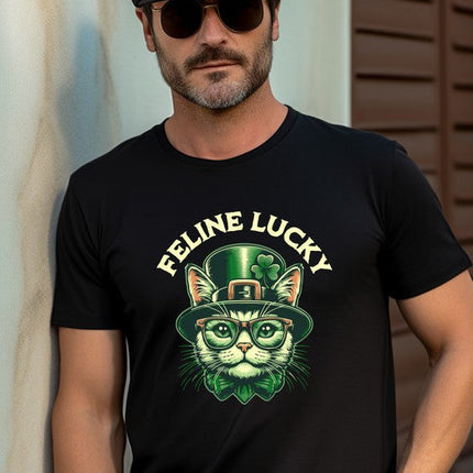 Feline Lucky Graphic Crew Neck Tee