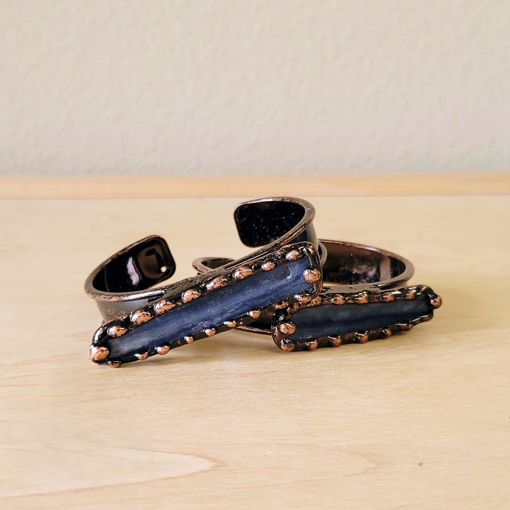 **Genuine Natural Kyanite Cuff Bangle Bracelet 810d