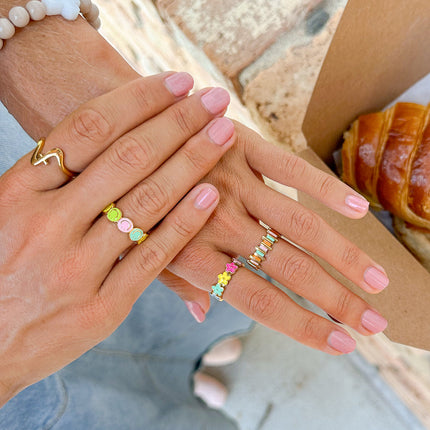 Staggered Enamel Ring