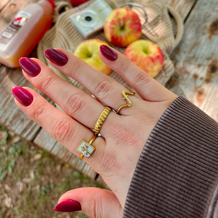 Flower Rectangular Ring
