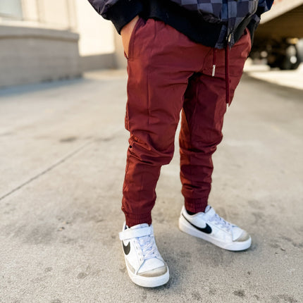 VETERAN SLIM FIT JOGGER - CRIMSON