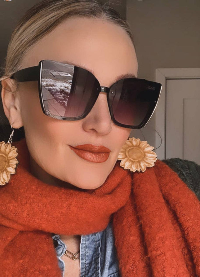 Oversized Black Frame Sunglasses