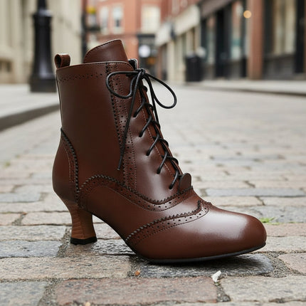 Women’s Dopamine Girl Short Boots – Comic-Con Style Winter Footwear