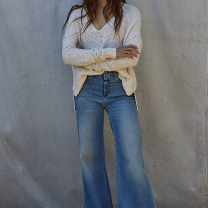 Knit Sweater V-Neck Long Sleeve Top