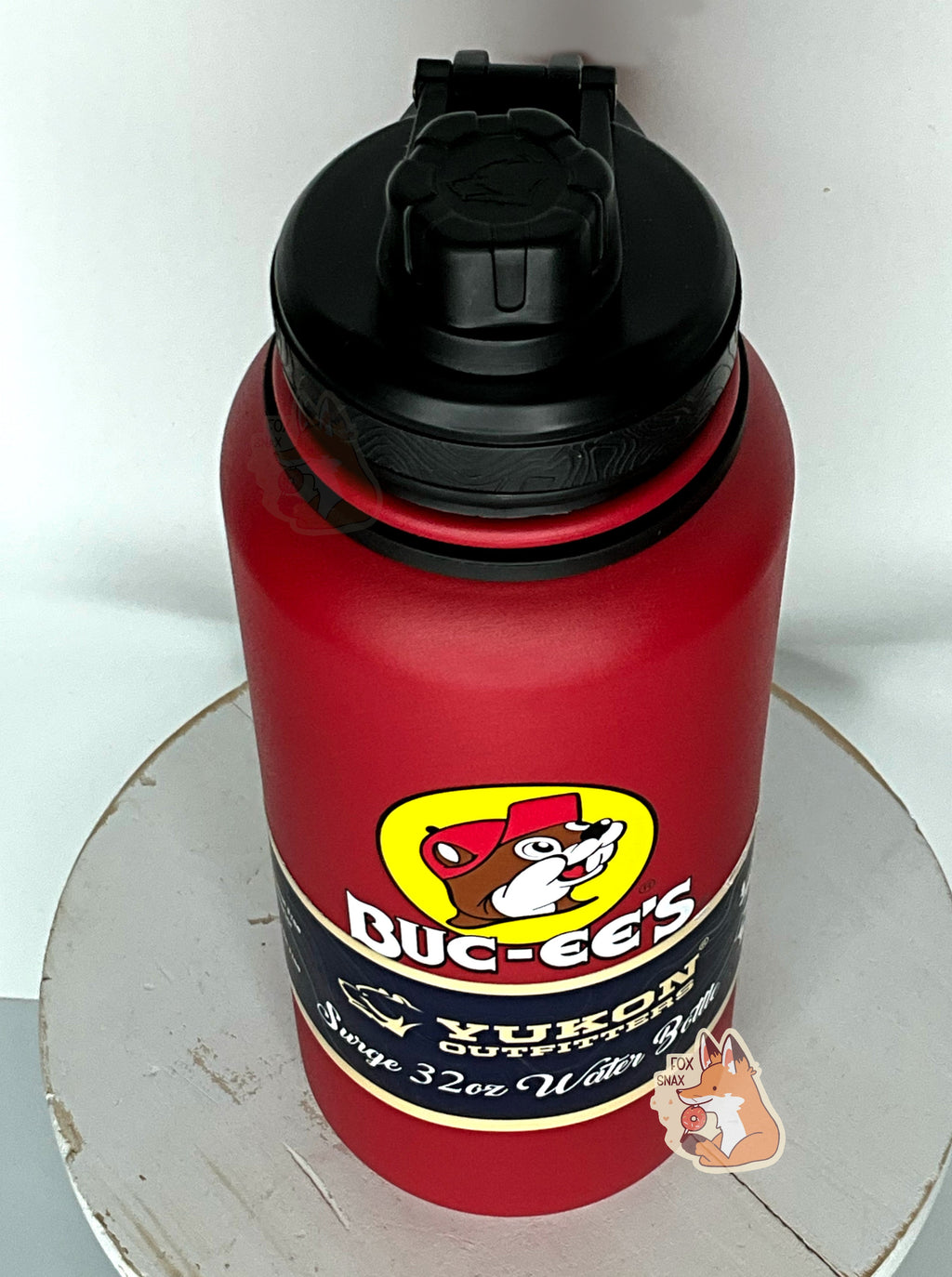 Buc-ee's Yukon Outfitters Red 32oz Water Bottle