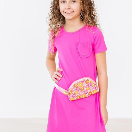 Retro Daisies Belt Bag
