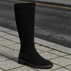 Black Plus Velvet / 35