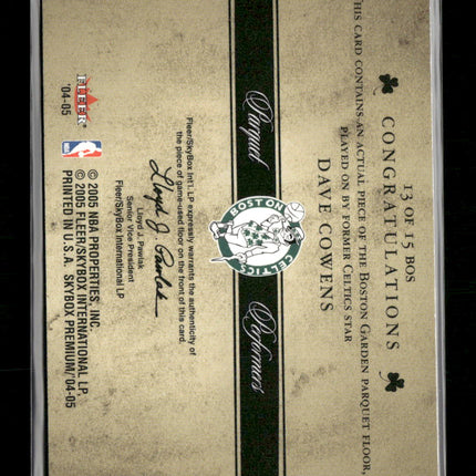 Skybox Premium Parquet Performers Relic Dave Cowens #/15