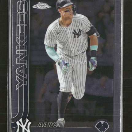 2025 Topps Chrome Aaron Judge #99