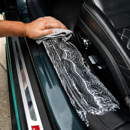BLACKLINE® CARBON CLOTH