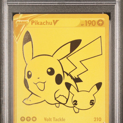 Fa/Pikachu V 2021 Black Star Promo #145 Clbrtns.Ultra-Prem.Coll. PSA 8