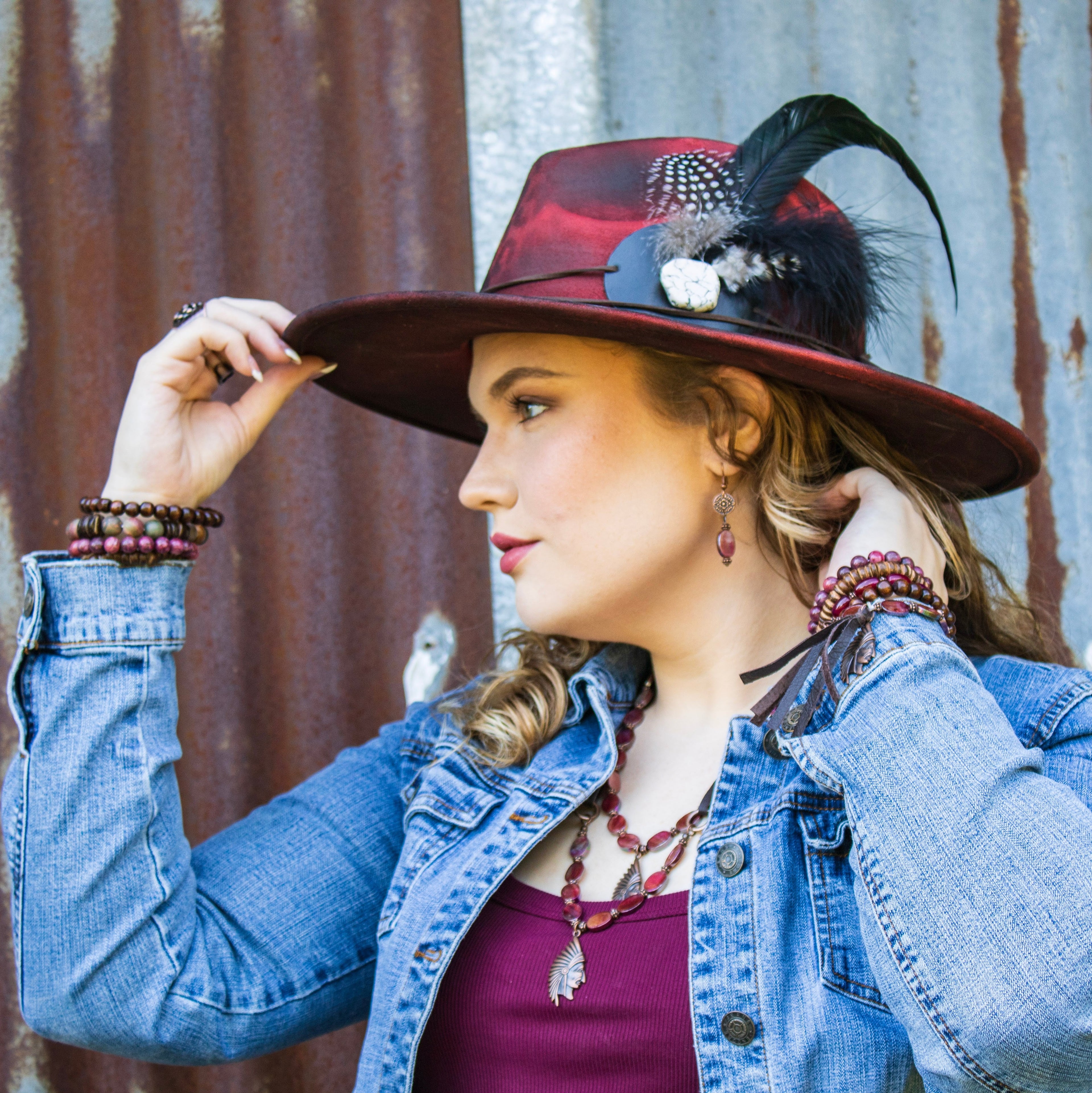 **Natural Pink Jade Beaded Collar Necklace w/ Leather Closure 261o