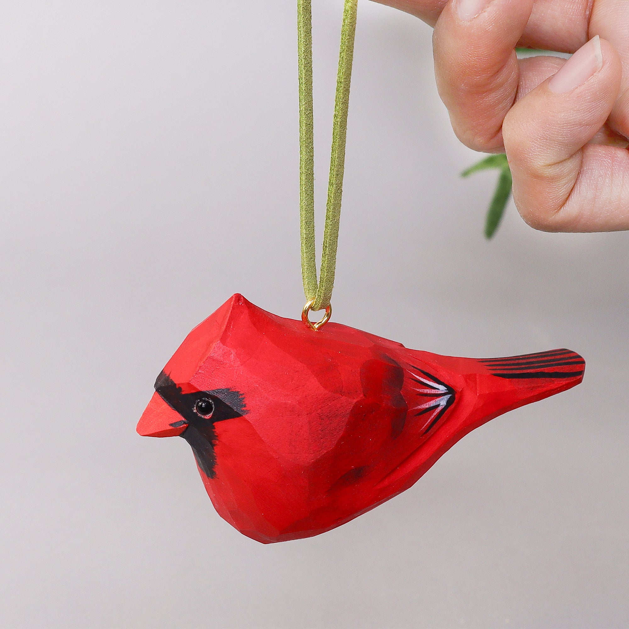 Hand-Carved Cardinal Bird DIY Painting Kit – Nature-Inspired Decor & Gifts