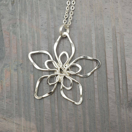 Silver Plated Pendant Necklace - Star Flower
