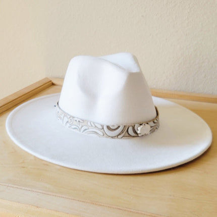 **Sandy White Floral Embossed Leather Hat Band w/ Turquoise Slab 951b
