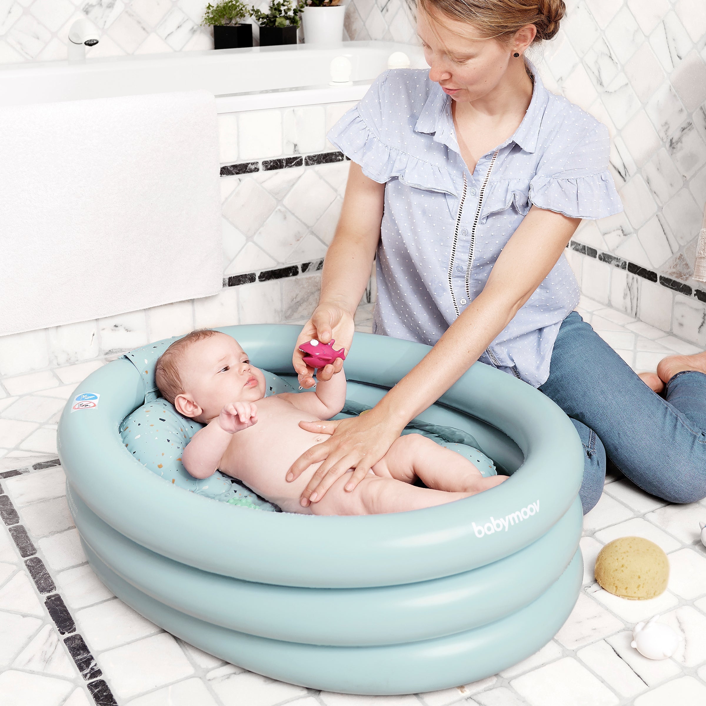 Inflatable Travel Baby Bathtub & Paddling Pool