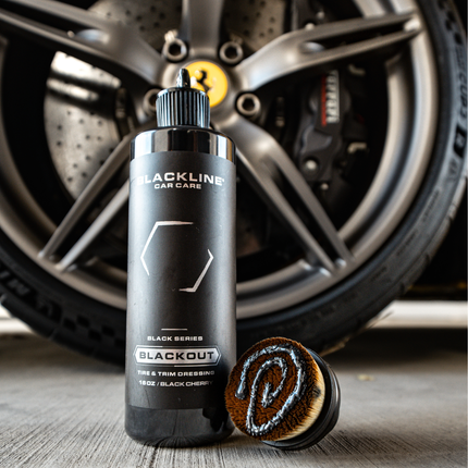 BLACKLINE® BLACKOUT TRIM & TIRE DRESSING
