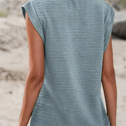 Textured Sleeveless Casual Top