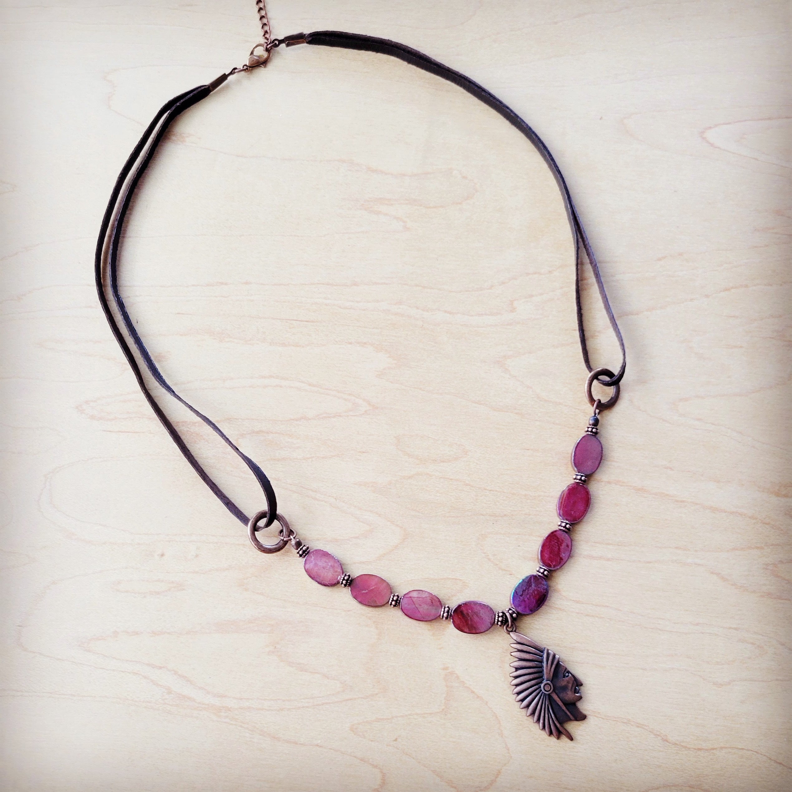 **Natural Pink Jade Beaded Collar Necklace w/ Leather Closure 261o