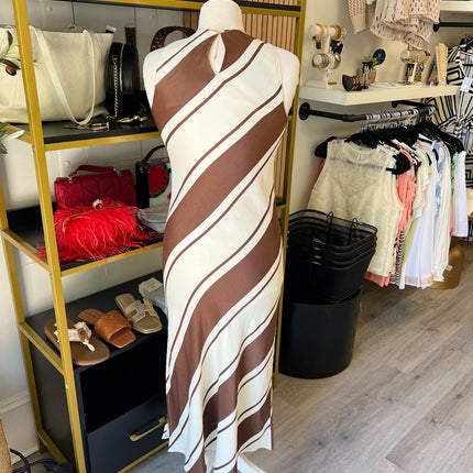 Brown/Ivory Sleeveless Dress