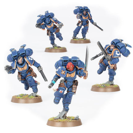 Space Marines: Assault Intercessors with Jump Packs