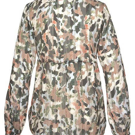 Patterned tops