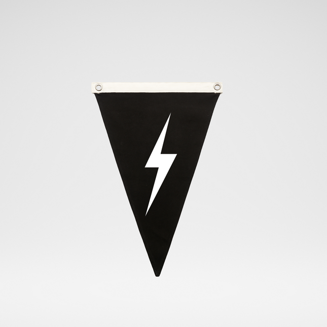 LIGHTNING BOLT CANVAS PENNANT - BLACK