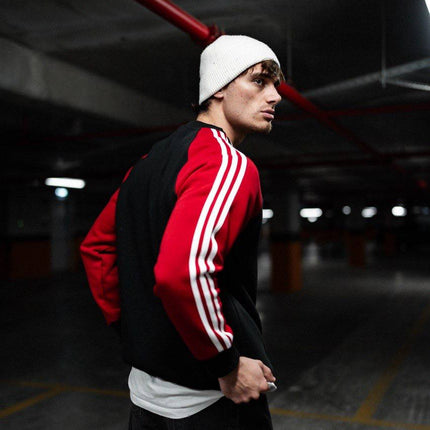 Arsenal Logo Black and Red Sweatshirt - Stylish Fan Apparel