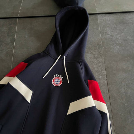 Bayern Munich Logo Hooded Oversized Sweatshirt - Stylish and Comfortable