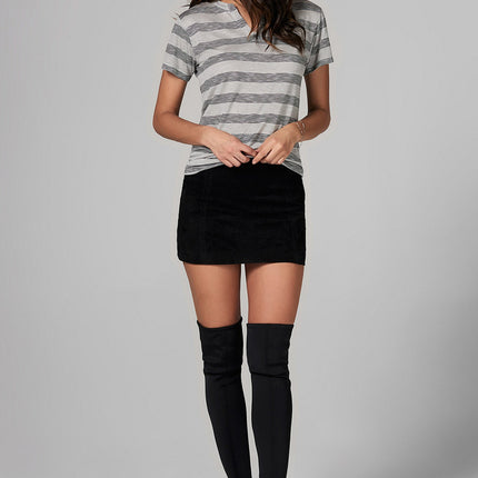 WOMEN'S CROSS V-NECK TEE - RETRO STRIPE
