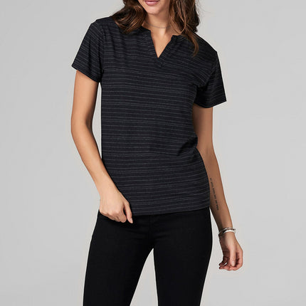 WOMEN'S CROSS V-NECK TEE - WAVY STRIPE
