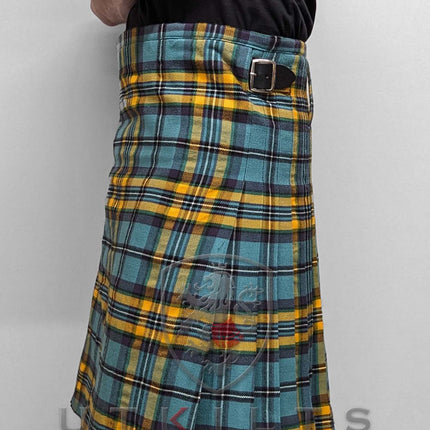 Traditional Kilt – Standard Wool, Continue