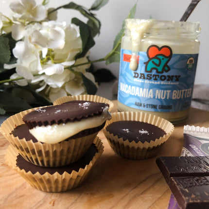 Crunchy Macadamia Nut Butter