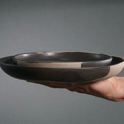 The Dinnerware Set - Gray/Black