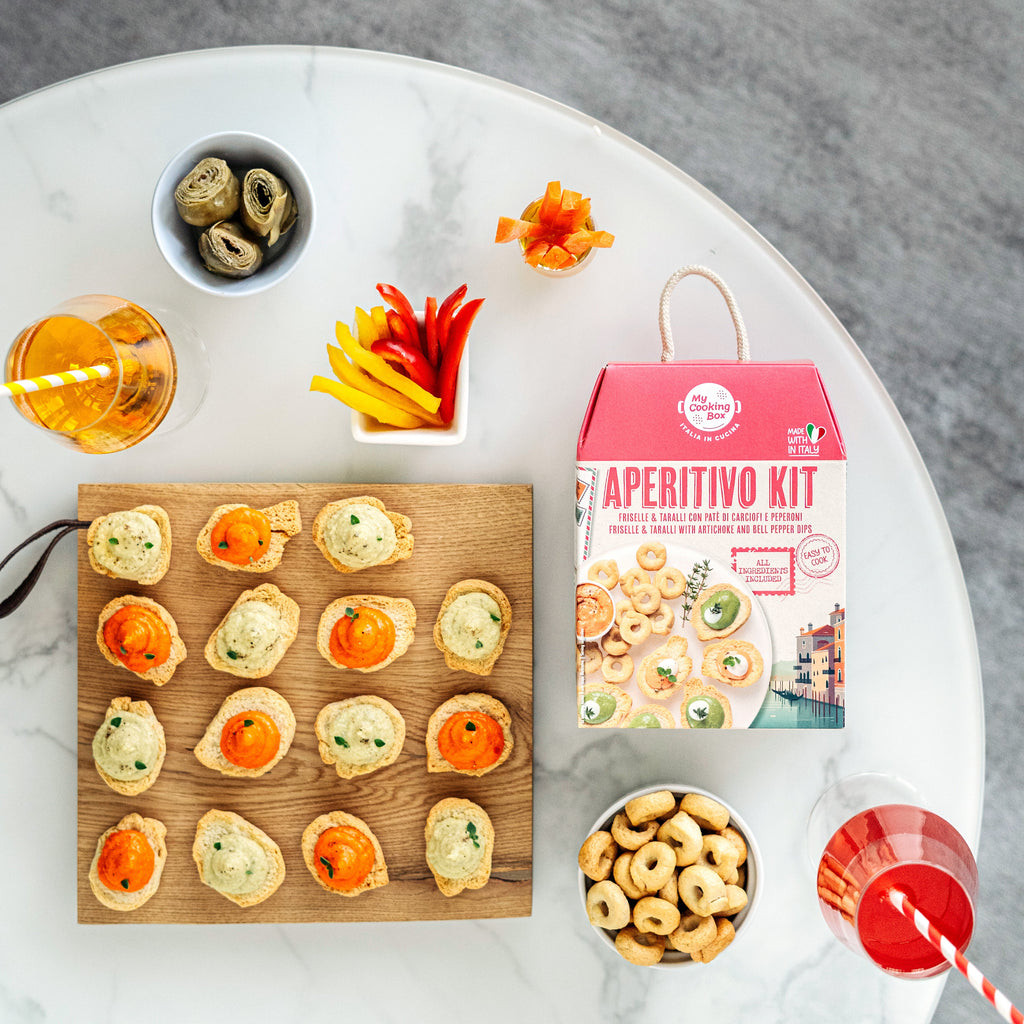 My Cooking Box, Aperitivo Kit Freiselle Taralli with Artichoke and Pepper Dips