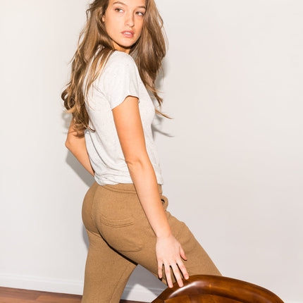 Women's French Terry Cuff Bottom Back Pocket Sweatpant - Camel