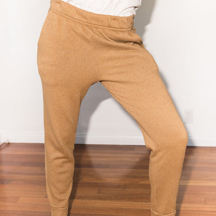 Women's French Terry Cuff Bottom Back Pocket Sweatpant - Camel