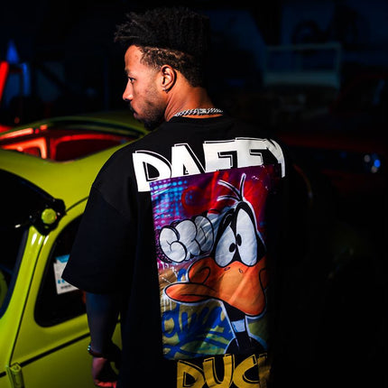 Daffy Duck GROVA T-Shirt - Stylish Cartoon Graphic Tee