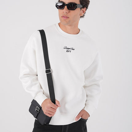 Design Club' Oversized Sweatshirt: The New Icon of Urban Style