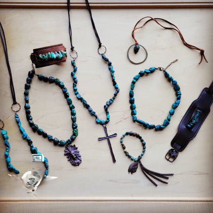 Natural Turquoise Collar Necklace w/ Indian Head Pendant 259n